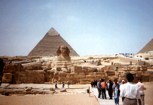 Da sphinx & da pyramid